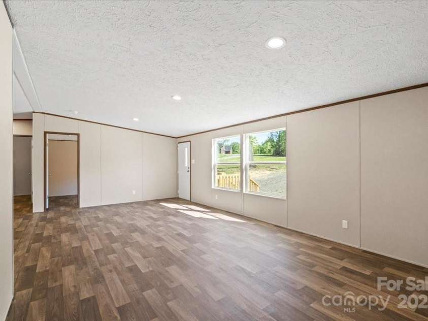 1649 Cloudburst Circle, Lincolnton, NC 28092.  MLS# CAR4246502, YatesRealty ID 7554. 