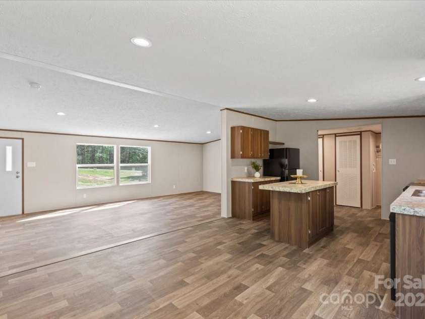 1649 Cloudburst Circle, Lincolnton, NC 28092.  MLS# CAR4246502, YatesRealty ID 7554. 