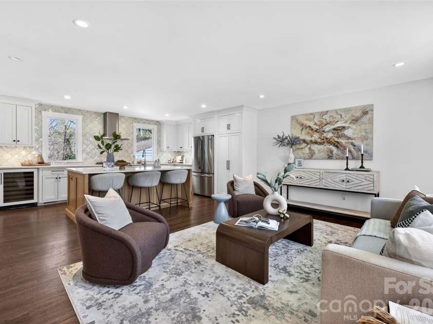 3717 Riverbend Road, Charlotte, NC 28210.  MLS# CAR4358189, YatesRealty ID 7554. 