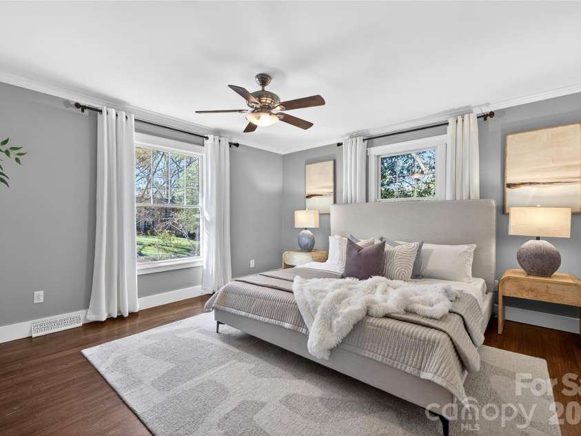3717 Riverbend Road, Charlotte, NC 28210.  MLS# CAR4358189, YatesRealty ID 7554. 
