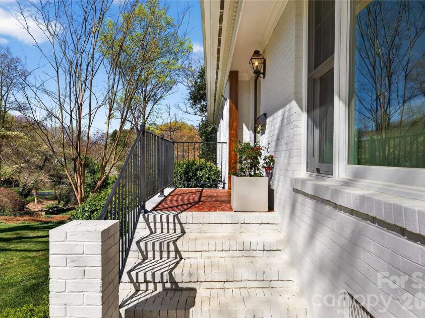 3717 Riverbend Road, Charlotte, NC 28210.  MLS# CAR4358189, YatesRealty ID 7554. 