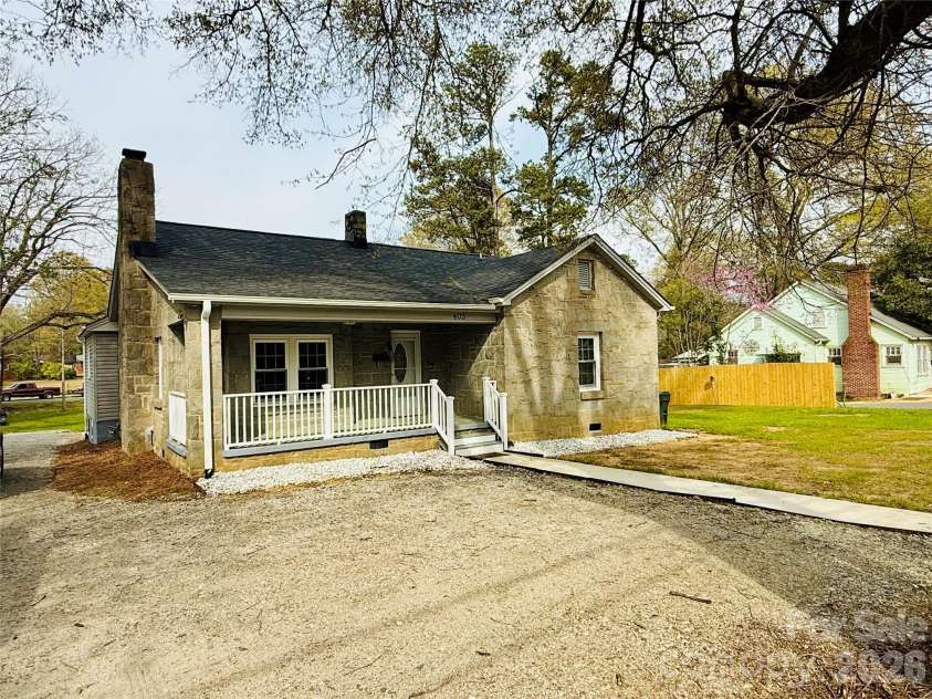 403 Liberty Street, York, SC 29745.  MLS# CAR4360017, YatesRealty ID 7555. 