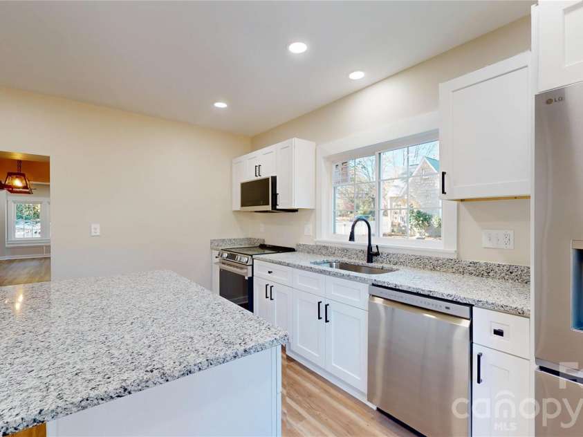 403 Liberty Street, York, SC 29745.  MLS# CAR4360017, YatesRealty ID 7555. 