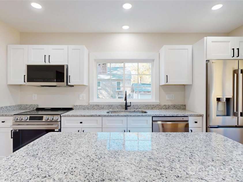403 Liberty Street, York, SC 29745.  MLS# CAR4360017, YatesRealty ID 7555. 