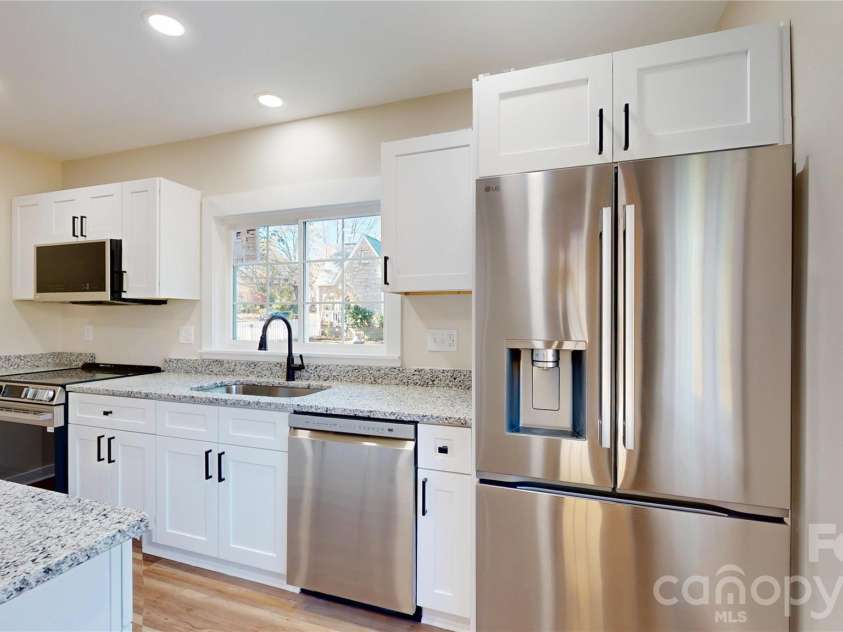 403 Liberty Street, York, SC 29745.  MLS# CAR4360017, YatesRealty ID 7555. 