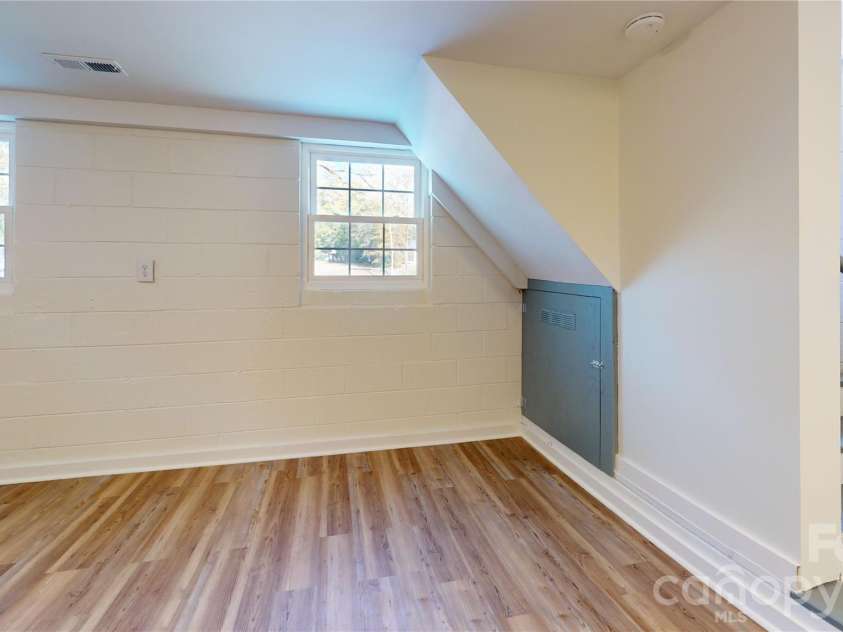 403 Liberty Street, York, SC 29745.  MLS# CAR4360017, YatesRealty ID 7555. 