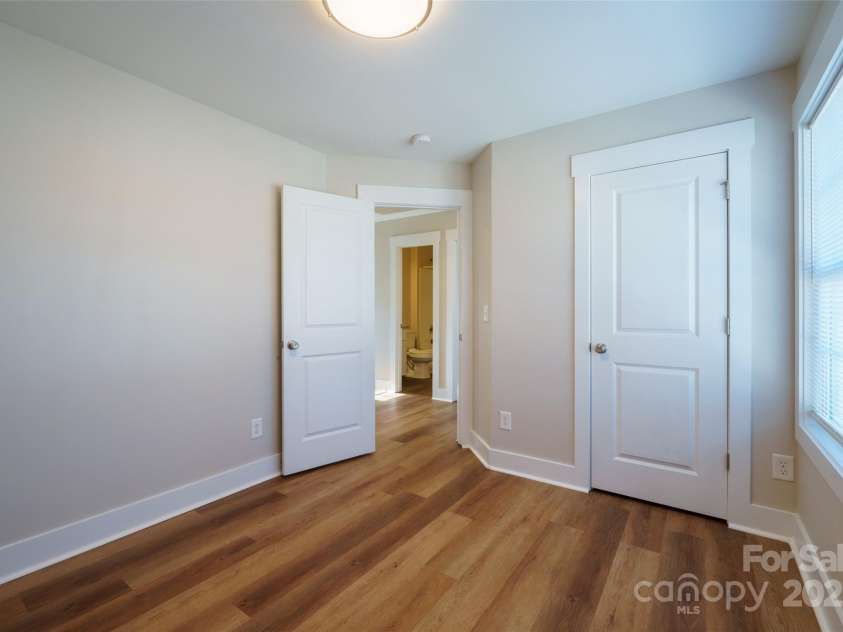 418 Pear Street, Gastonia, NC 28054.  MLS# CAR4225535, YatesRealty ID 7556. 