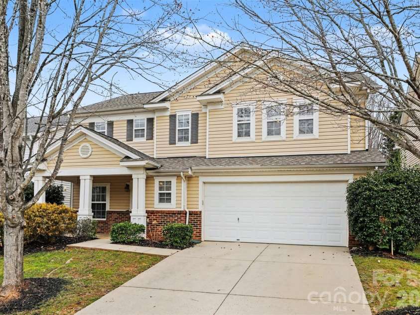 8919 Oransay Way, Charlotte, NC 28278.  MLS# CAR4353730, YatesRealty ID 7558. 