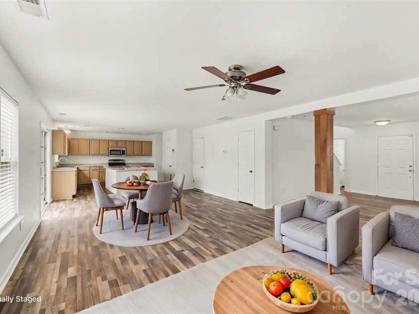 8919 Oransay Way, Charlotte, NC 28278.  MLS# CAR4353730, YatesRealty ID 7558. 
