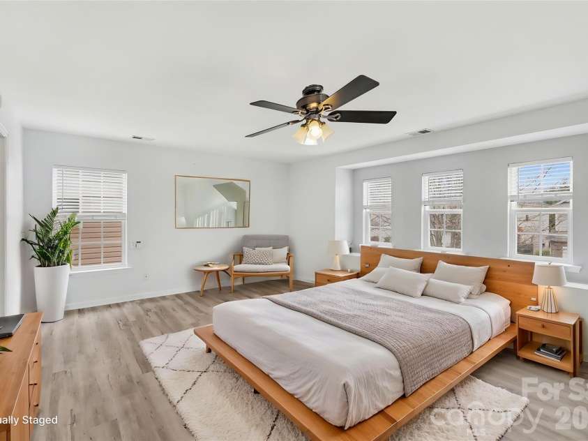 8919 Oransay Way, Charlotte, NC 28278.  MLS# CAR4353730, YatesRealty ID 7558. 