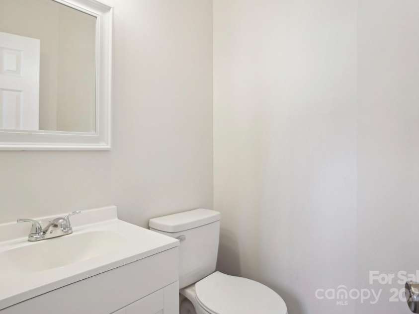 205 Sheffield Drive, York, SC 29745.  MLS# CAR4249947, YatesRealty ID 7559. 