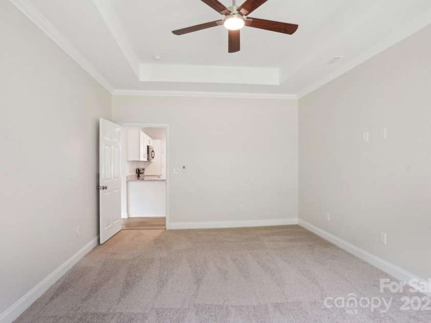 205 Sheffield Drive, York, SC 29745.  MLS# CAR4249947, YatesRealty ID 7559. 