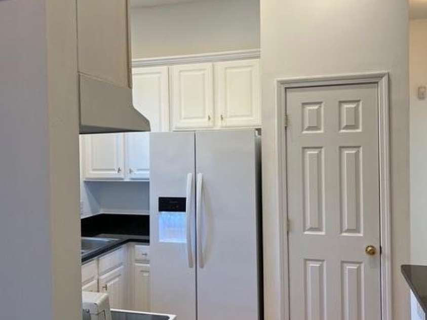 765 Alexander Street, Charlotte, NC 28202.  MLS# CAR4220513, YatesRealty ID 756. 