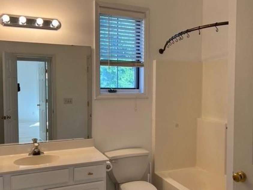 765 Alexander Street, Charlotte, NC 28202.  MLS# CAR4220513, YatesRealty ID 756. 