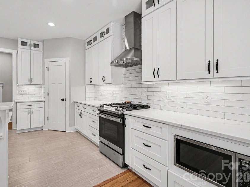 615 Short Stroll Court, Clover, SC 29710.  MLS# CAR4353901, YatesRealty ID 7561. 