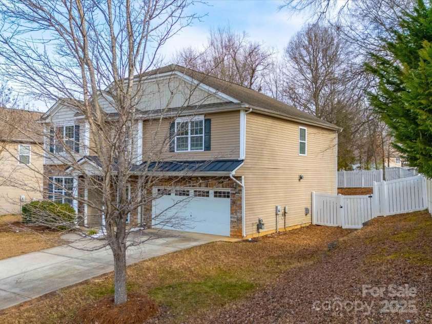 1120 Spicewood Pines Road, Fort Mill, SC 29708.  MLS# CAR4215795, YatesRealty ID 7563. 