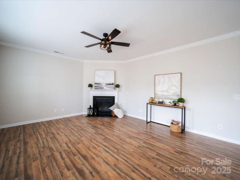 1120 Spicewood Pines Road, Fort Mill, SC 29708.  MLS# CAR4215795, YatesRealty ID 7563. Family Room with Gas Fireplace
