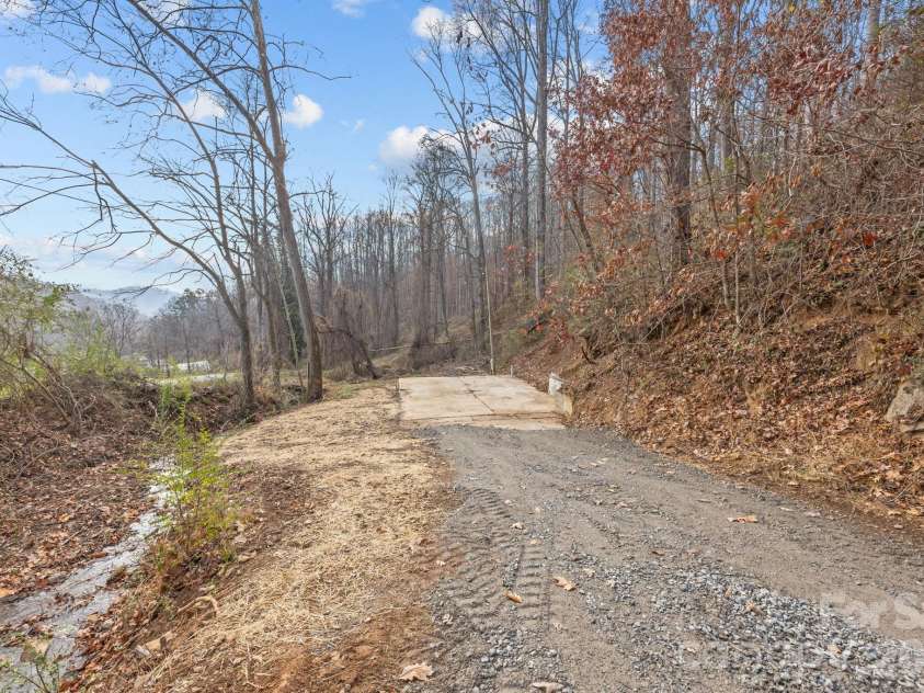 242 Moody Cove Road, Weaverville, NC 28787.  MLS# CAR4322351, YatesRealty ID 7564. 
