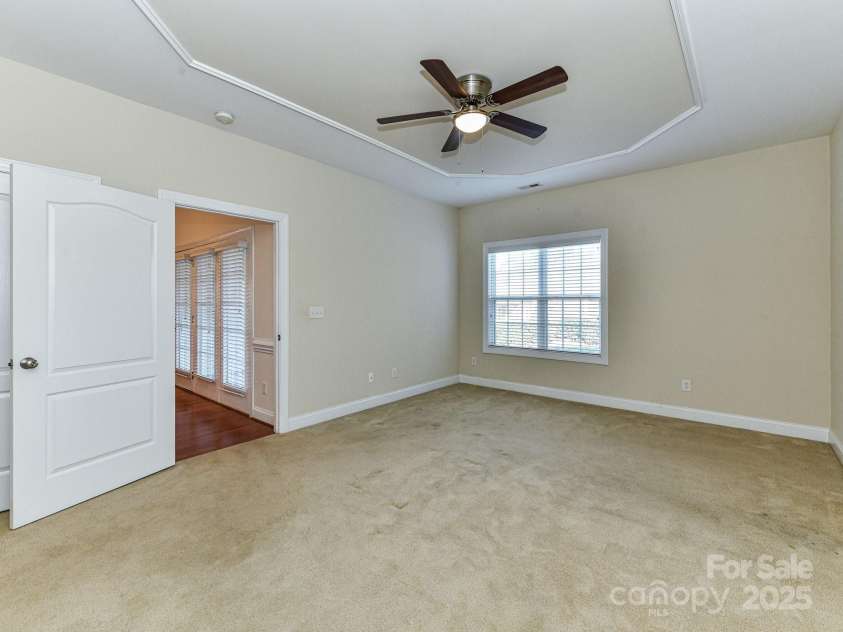 2802 Santiago Circle, Monroe, NC 28110.  MLS# CAR4324439, YatesRealty ID 7564. 