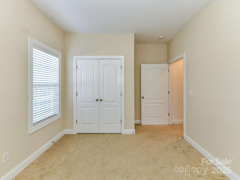 2802 Santiago Circle, Monroe, NC 28110.  MLS# CAR4324439, YatesRealty ID 7564. 