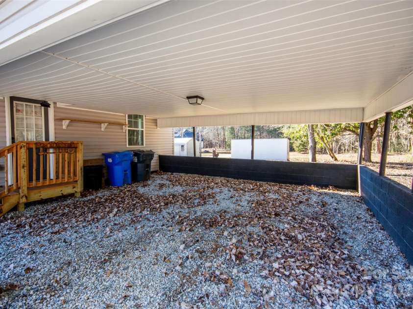 5020 Foster Road, Cleveland, NC 27013.  MLS# CAR4211063, YatesRealty ID 7565. 