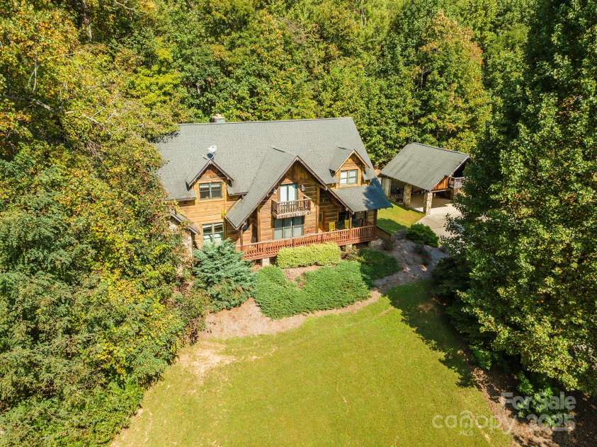 85 Prospectors Trail, Black Mountain, NC 28711.  MLS# CAR4307945, YatesRealty ID 7565. 