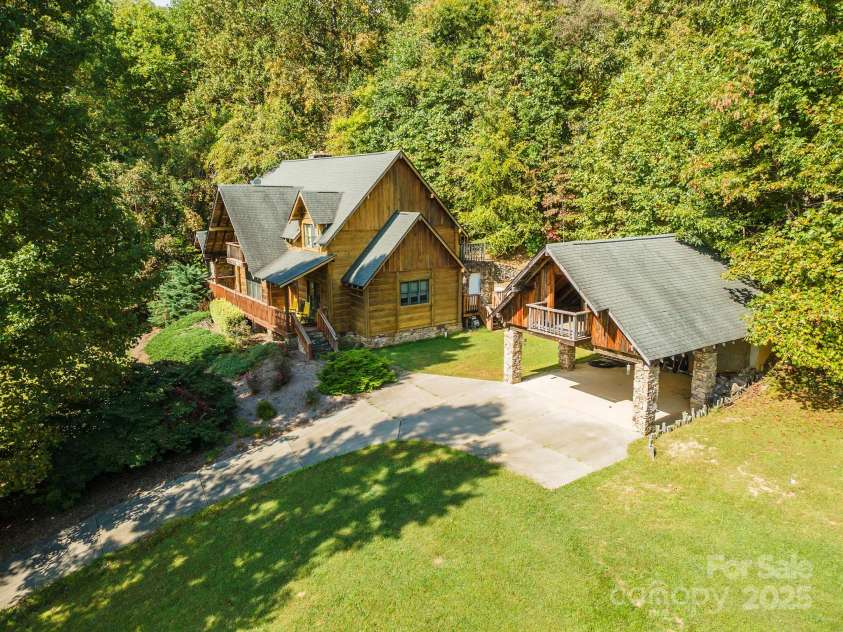 85 Prospectors Trail, Black Mountain, NC 28711.  MLS# CAR4307945, YatesRealty ID 7565. 