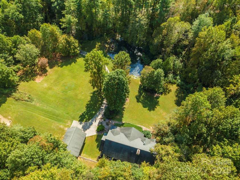85 Prospectors Trail, Black Mountain, NC 28711.  MLS# CAR4307945, YatesRealty ID 7565. 