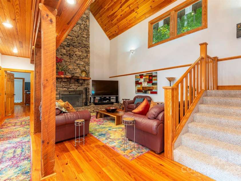 85 Prospectors Trail, Black Mountain, NC 28711.  MLS# CAR4307945, YatesRealty ID 7565. 