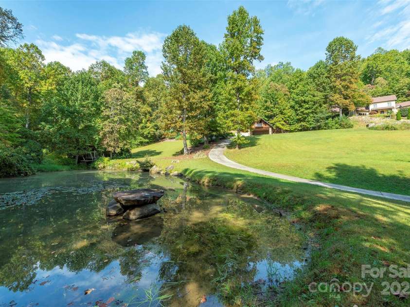 85 Prospectors Trail, Black Mountain, NC 28711.  MLS# CAR4307945, YatesRealty ID 7565. 