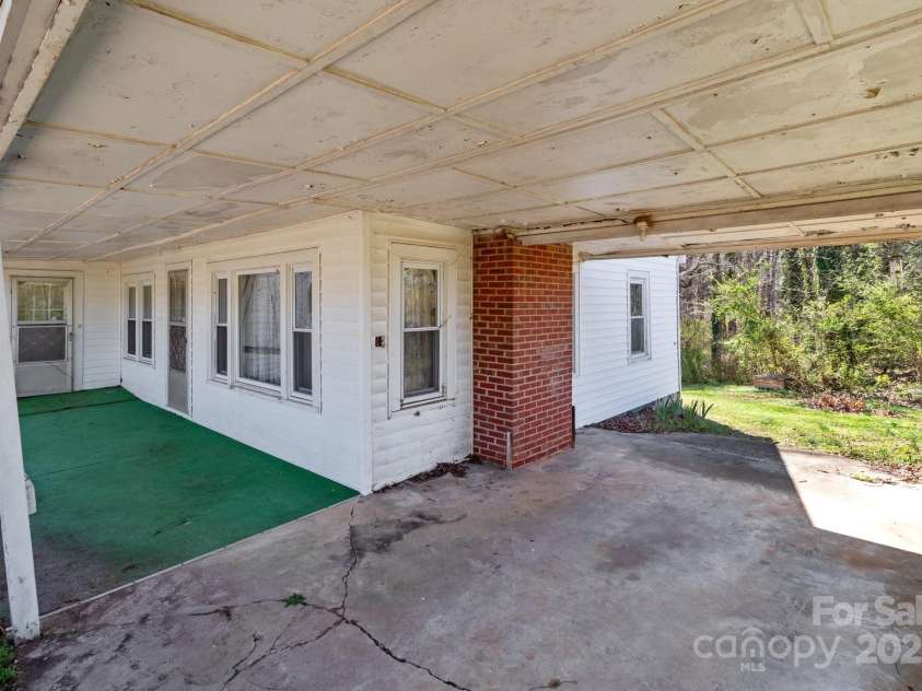 28120 Ryan Road, Richfield, NC 28137.  MLS# CAR4239901, YatesRealty ID 7566. 