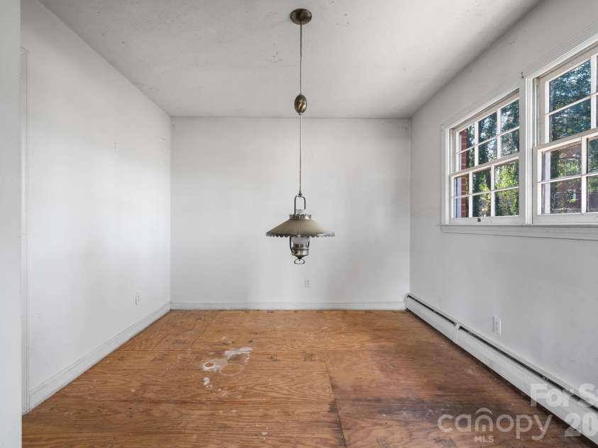 308 Concord Street, Morganton, NC 28655.  MLS# CAR4356808, YatesRealty ID 7566. 