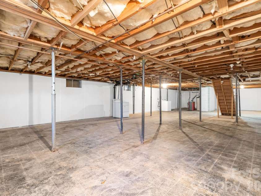 308 Concord Street, Morganton, NC 28655.  MLS# CAR4356808, YatesRealty ID 7566. 