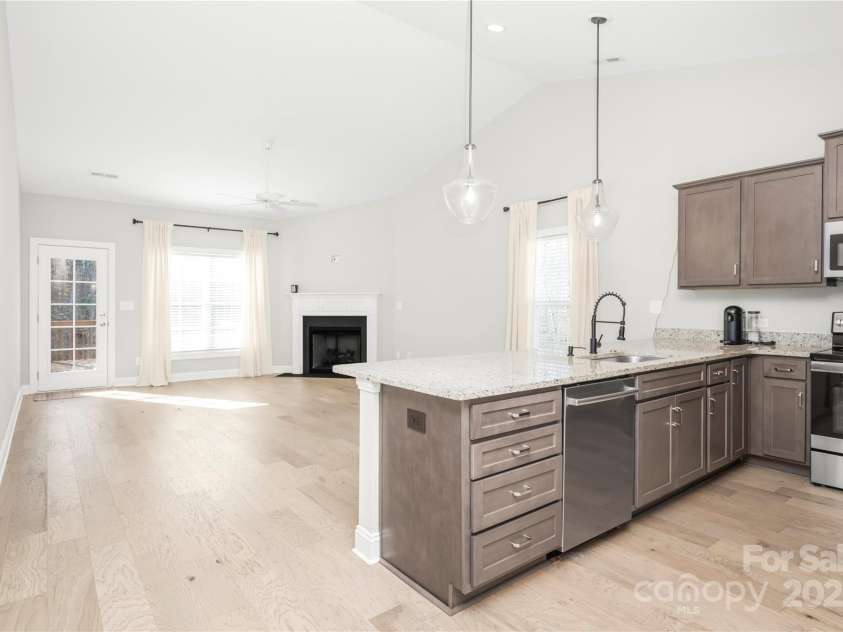 169 Turnberry Drive, Mocksville, NC 27028.  MLS# CAR4239304, YatesRealty ID 7567. 