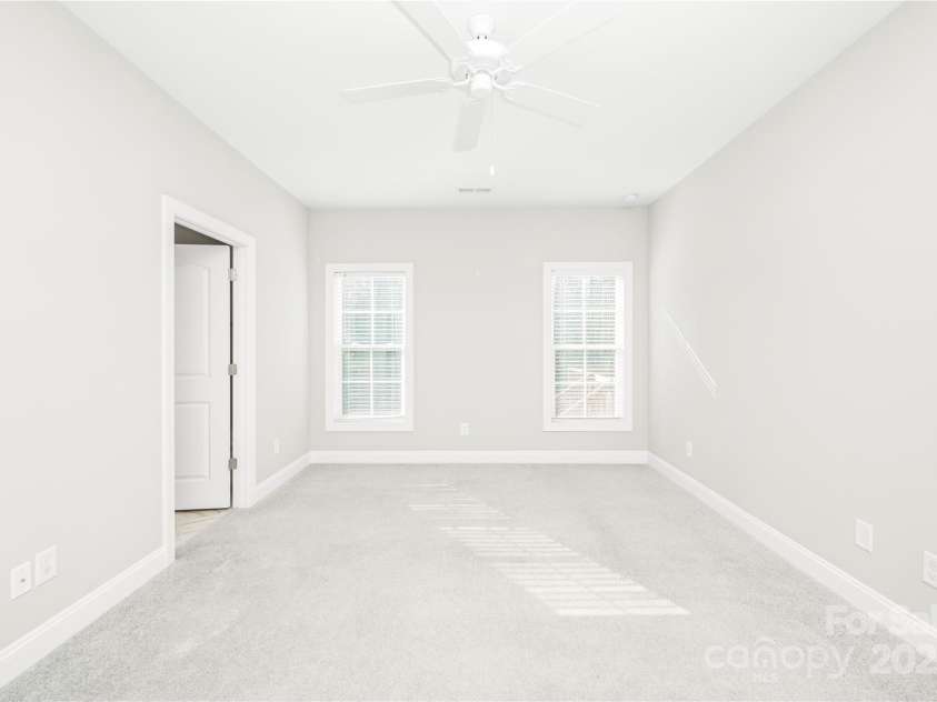 169 Turnberry Drive, Mocksville, NC 27028.  MLS# CAR4239304, YatesRealty ID 7567. Primary Bedroom