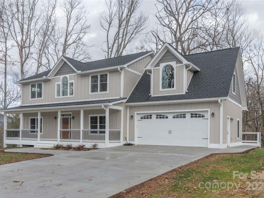 255 Cougar Trail, Clyde, NC 28716.  MLS# CAR4207034, YatesRealty ID 7568. 