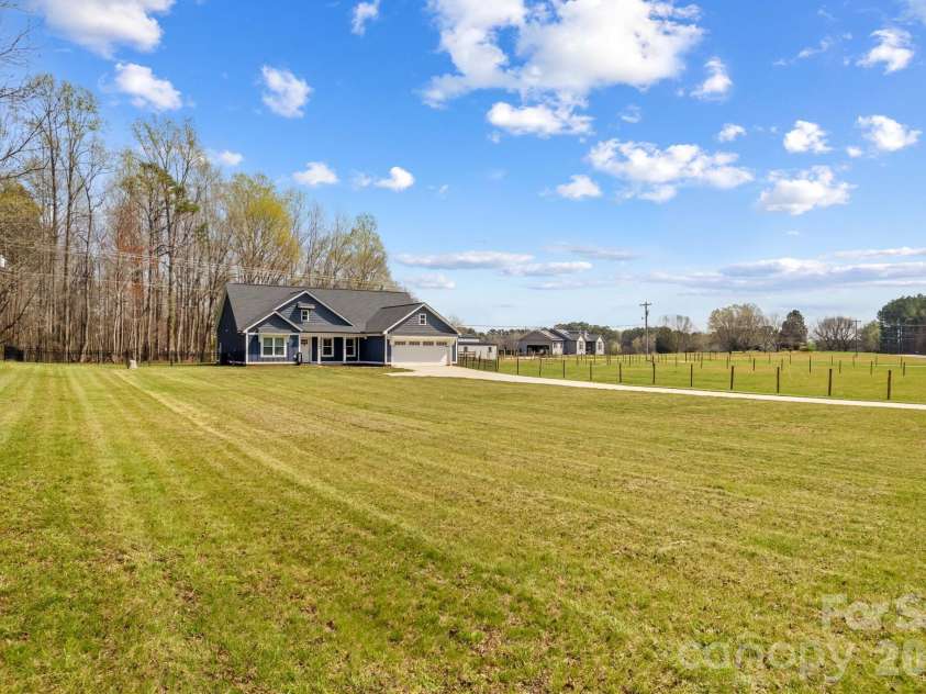 8494 Bringle Ferry Road, Salisbury, NC 28146.  MLS# CAR4361411, YatesRealty ID 7569. 