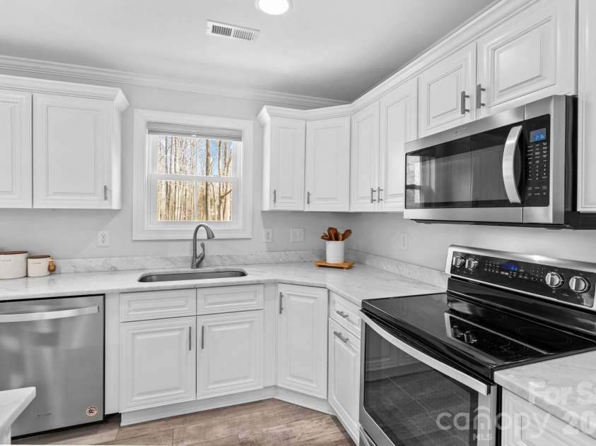 8494 Bringle Ferry Road, Salisbury, NC 28146.  MLS# CAR4361411, YatesRealty ID 7569. 