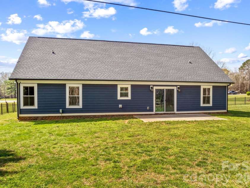 8494 Bringle Ferry Road, Salisbury, NC 28146.  MLS# CAR4361411, YatesRealty ID 7569. 