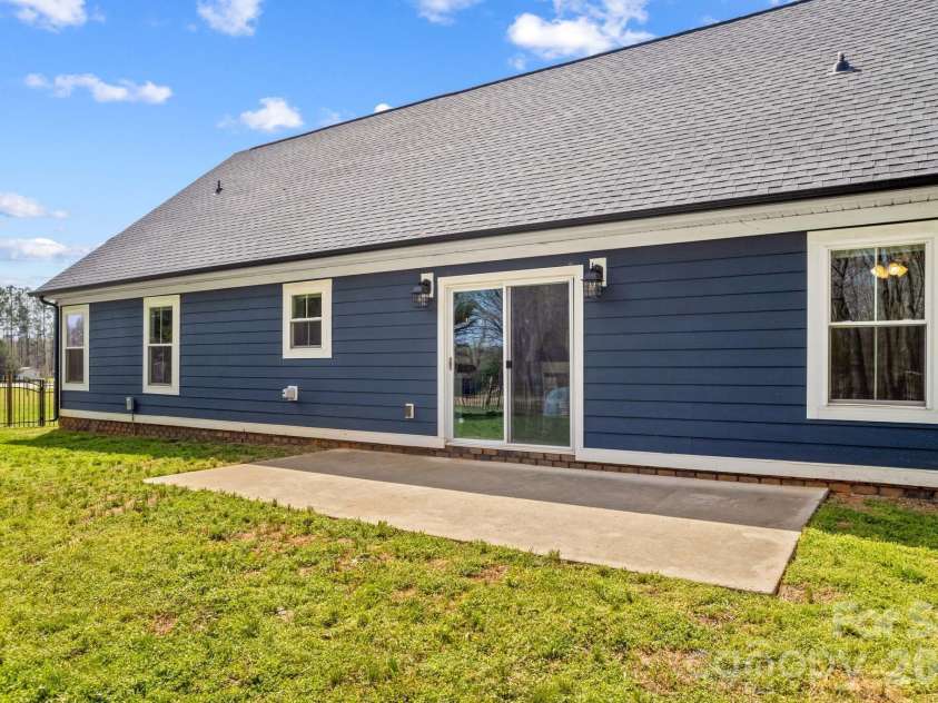 8494 Bringle Ferry Road, Salisbury, NC 28146.  MLS# CAR4361411, YatesRealty ID 7569. 