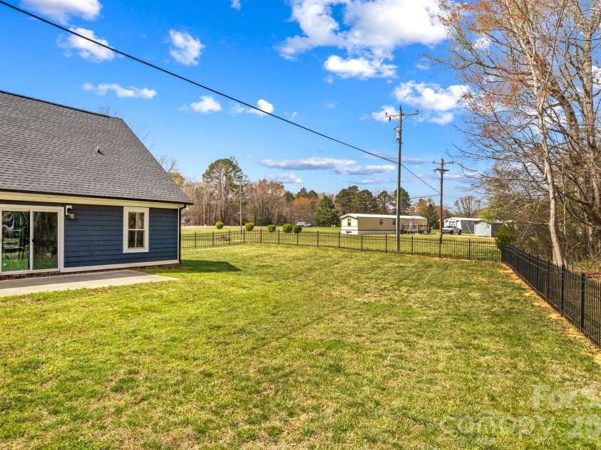 8494 Bringle Ferry Road, Salisbury, NC 28146.  MLS# CAR4361411, YatesRealty ID 7569. 