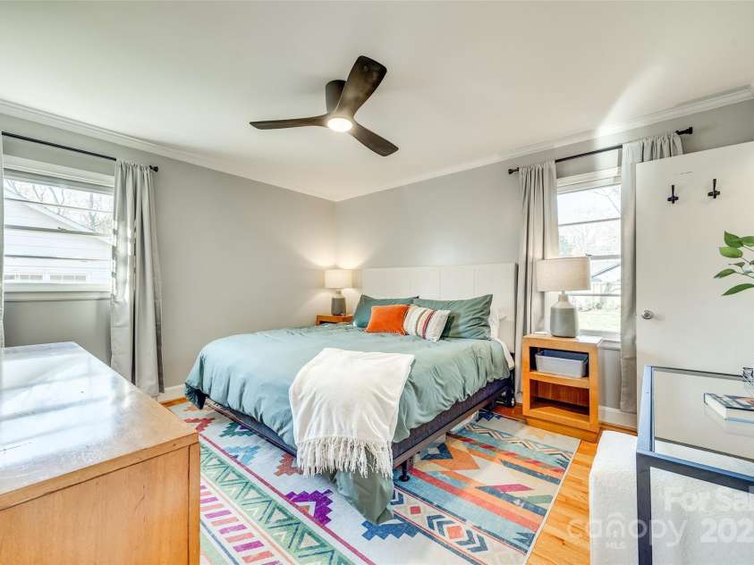 6956 Oakstone Place, Charlotte, NC 28210.  MLS# CAR4232957, YatesRealty ID 7572. 