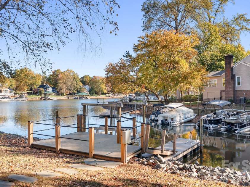 1984 Hickory Hills Drive, Denver, NC 28037.  MLS# CAR4316609, YatesRealty ID 7573. 