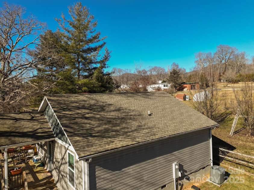 301 Morgan Road, Candler, NC 28715.  MLS# CAR4190957, YatesRealty ID 7573. 