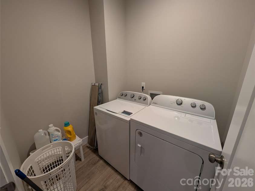 386 Sunset Drive, Mill Spring, NC 28756.  MLS# CAR4360355, YatesRealty ID 7575. 
