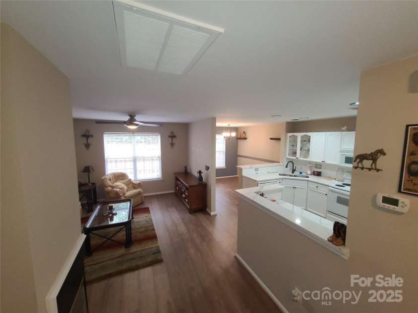 5963 Moose Lane, Charlotte, NC 28269.  MLS# CAR4232815, YatesRealty ID 7575. 