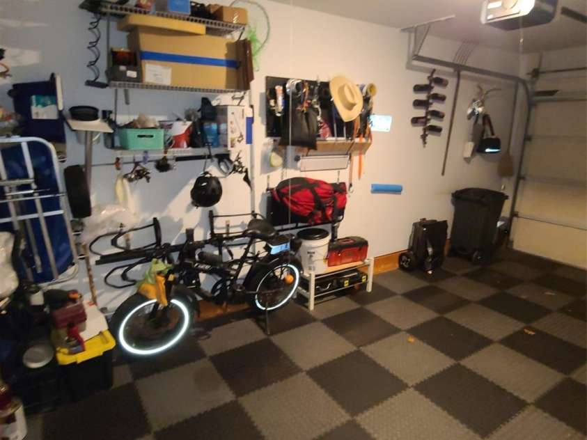 5963 Moose Lane, Charlotte, NC 28269.  MLS# CAR4232815, YatesRealty ID 7575. 