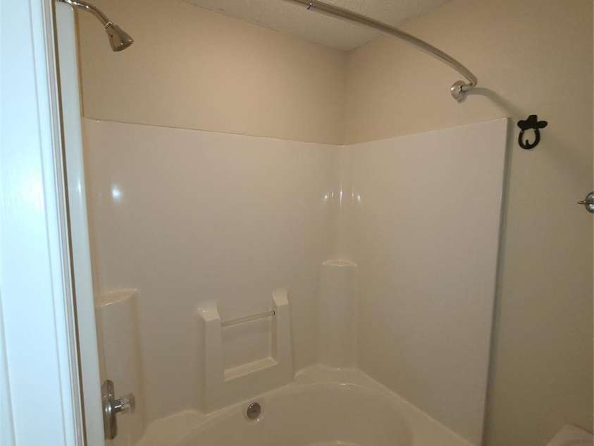 5963 Moose Lane, Charlotte, NC 28269.  MLS# CAR4232815, YatesRealty ID 7575. 