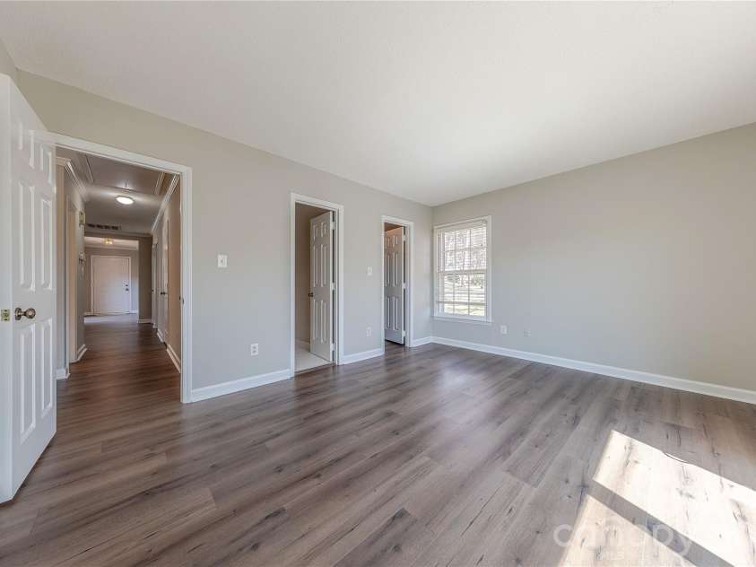 2401 Quail Lake Drive, Charlotte, NC 28210.  MLS# CAR4360721, YatesRealty ID 7576. Bedroom 1