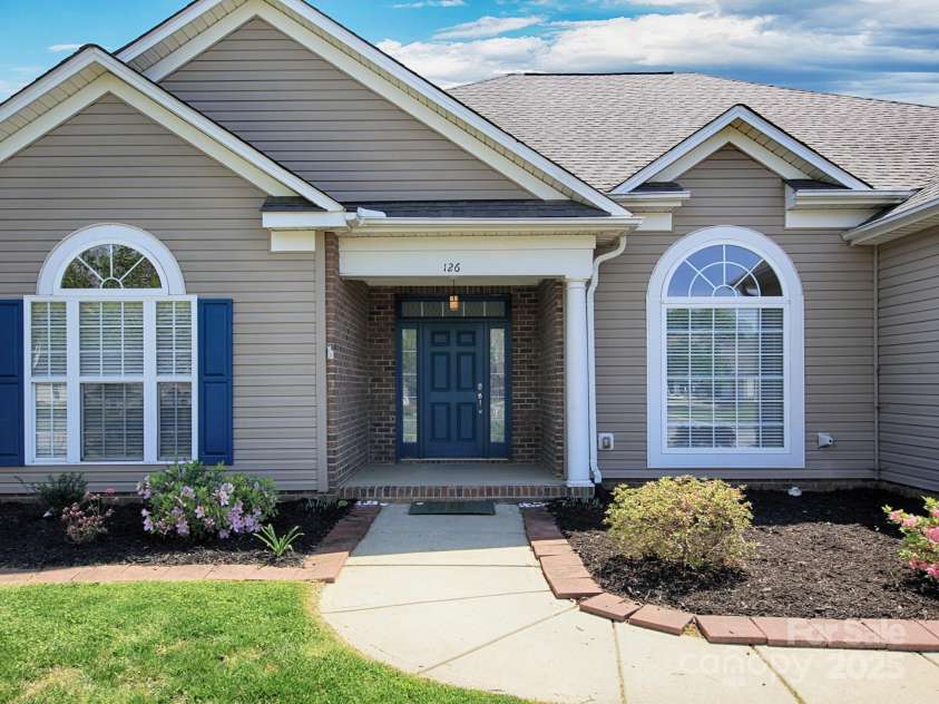126 Dairy Farm Road, Mooresville, NC 28115.  MLS# CAR4245594, YatesRealty ID 7577. Large Welcoming Covered Front Porch & beautiful Arch Windows.
